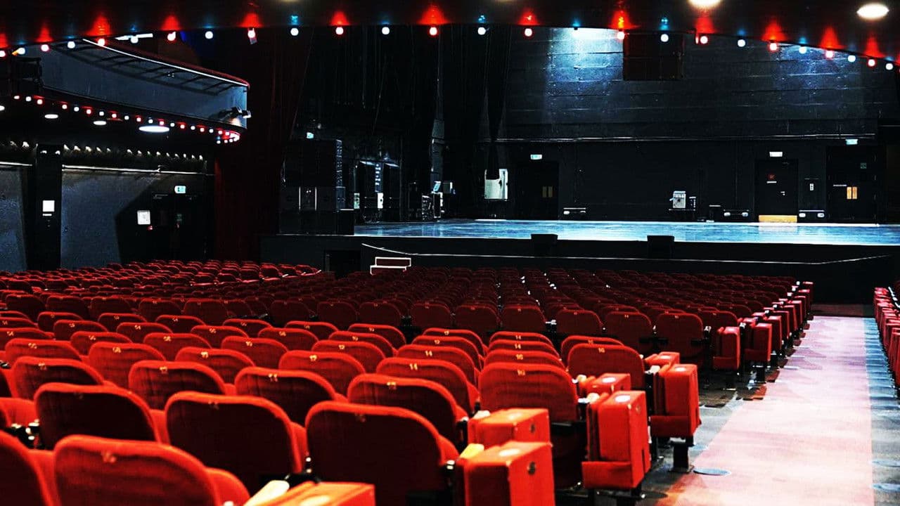 L'Olympia, du rêve à la scène backdrop