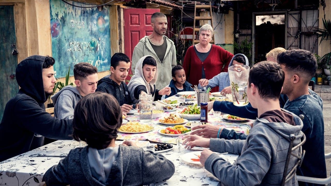 ילדים של אף אחד backdrop