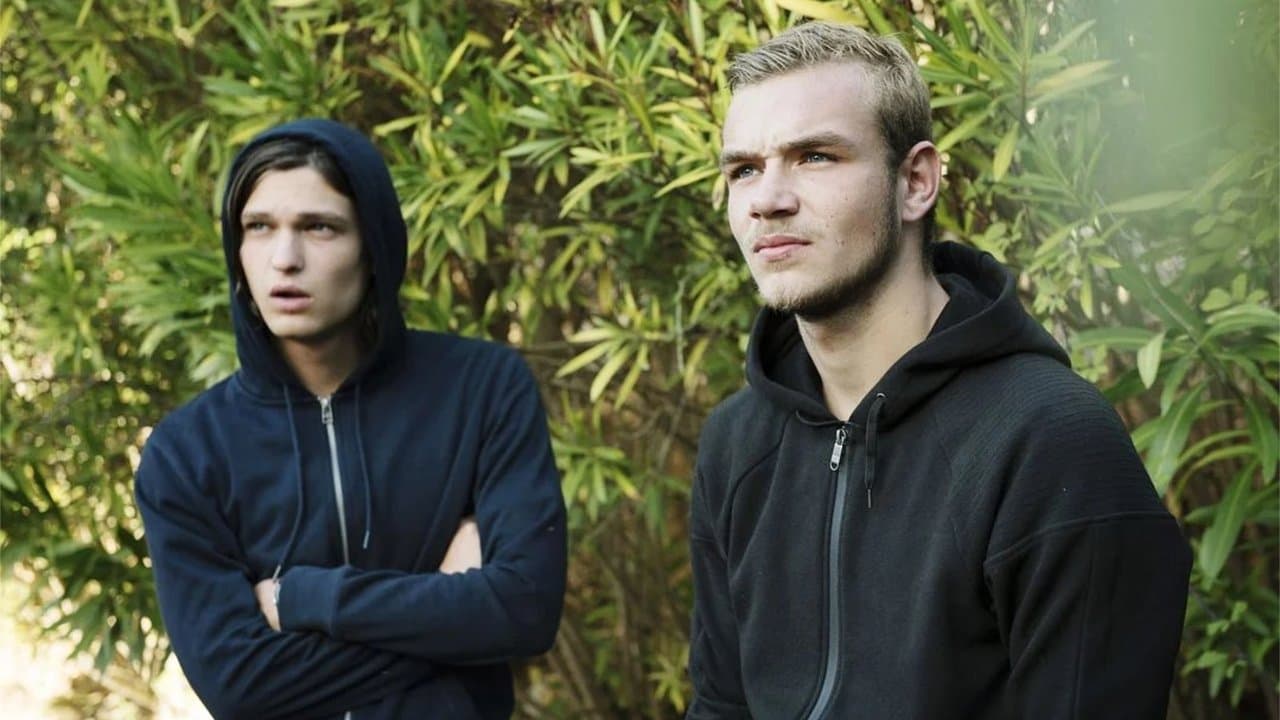 Jeunesse sauvage backdrop