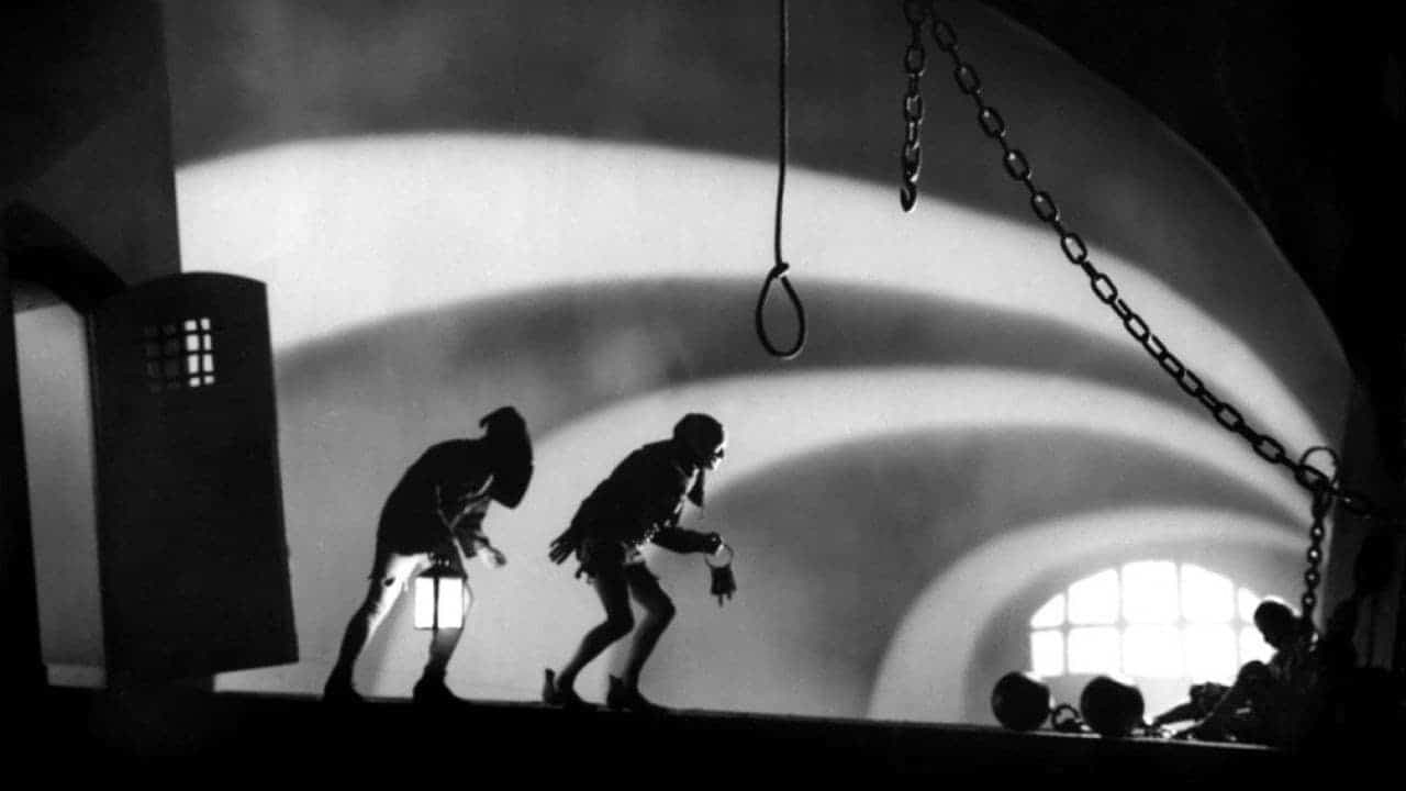 La Main du Diable backdrop