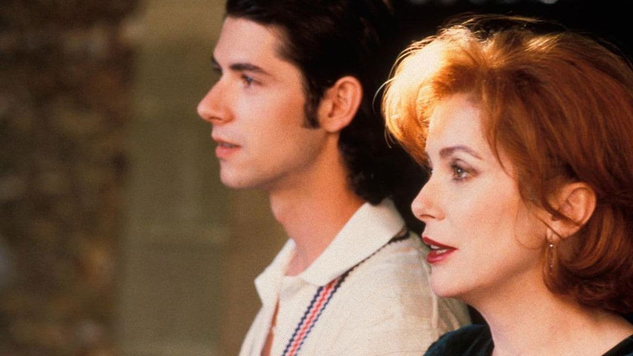 Généalogies d'un crime backdrop