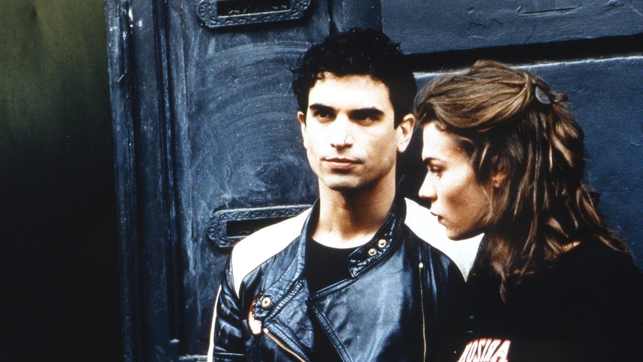 Mauvais genres backdrop