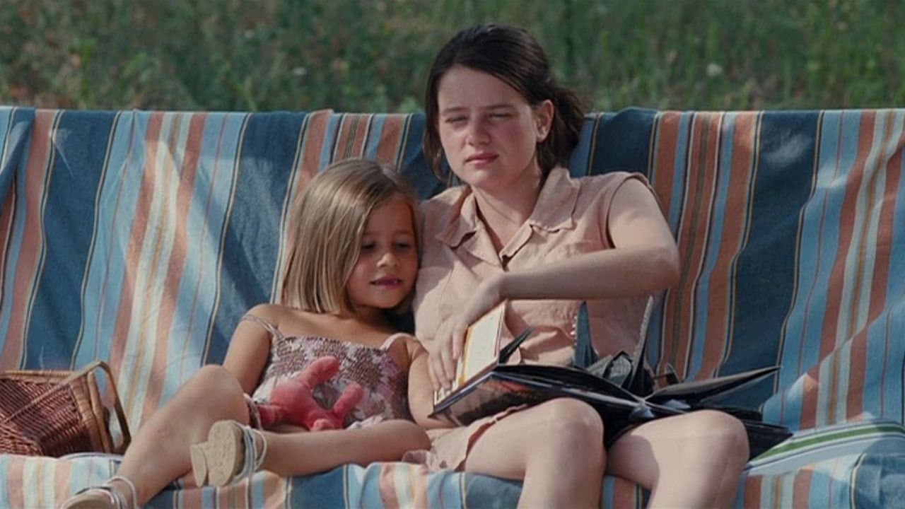 Paradis Perdu backdrop