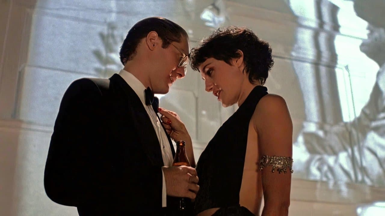 Mortelle influence backdrop