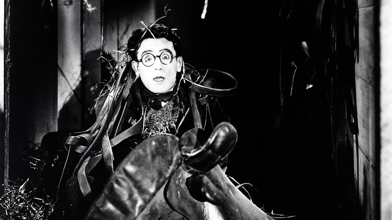 Le talisman de grand-mère backdrop