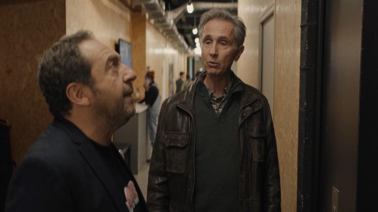 Sexygénaires backdrop