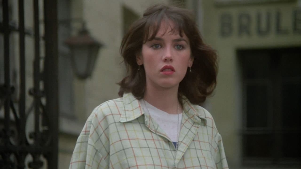 Violette et François backdrop