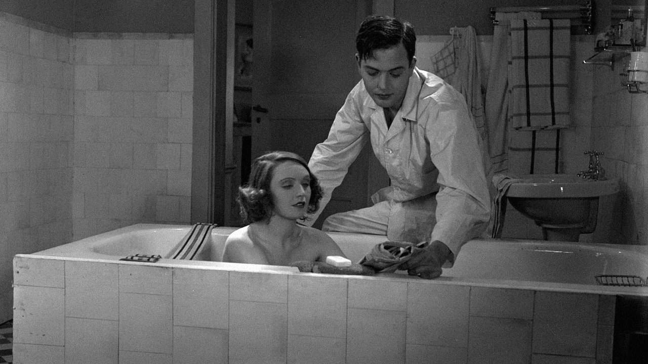 Rien que pour elle backdrop