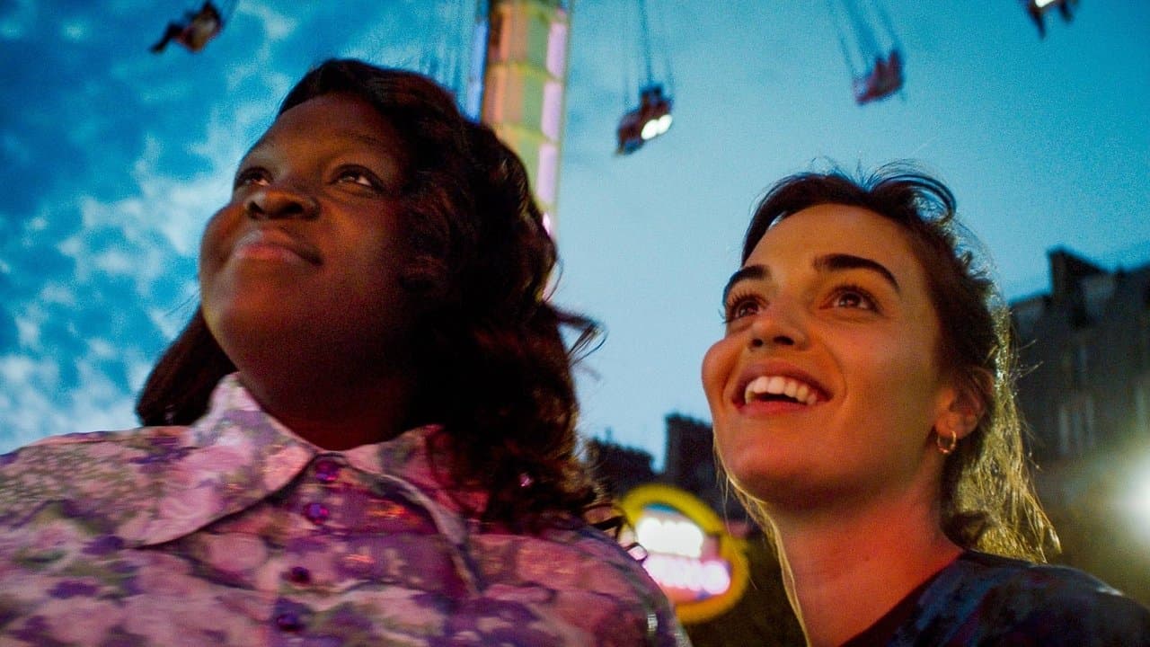 Entre les vagues backdrop