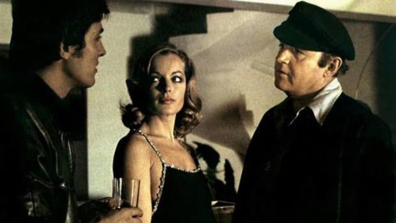 Les Innocents aux mains sales backdrop