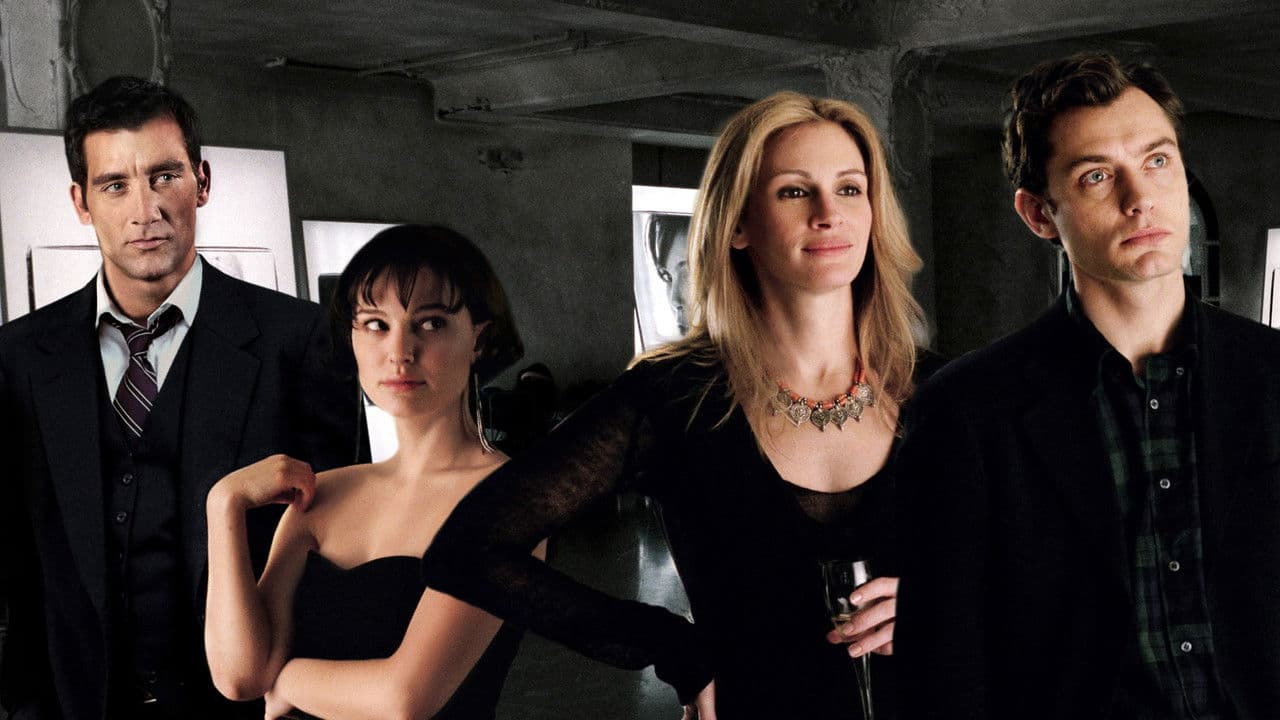 Closer, entre adultes consentants backdrop