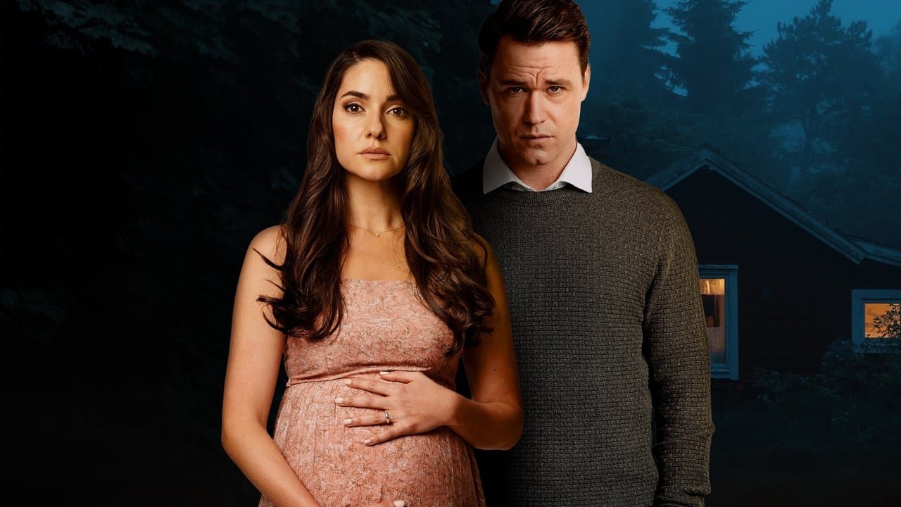 Enceinte et Harcelée backdrop