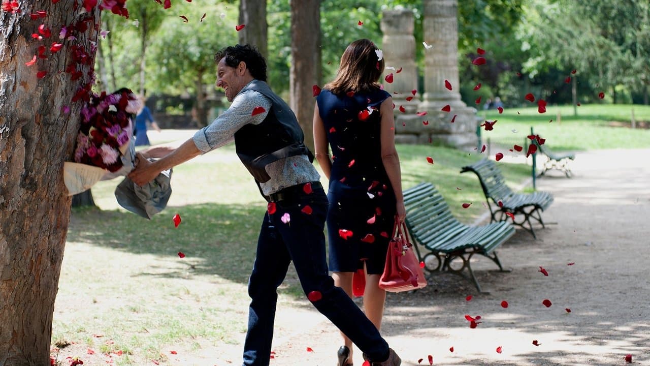 Un bonheur n'arrive jamais seul backdrop