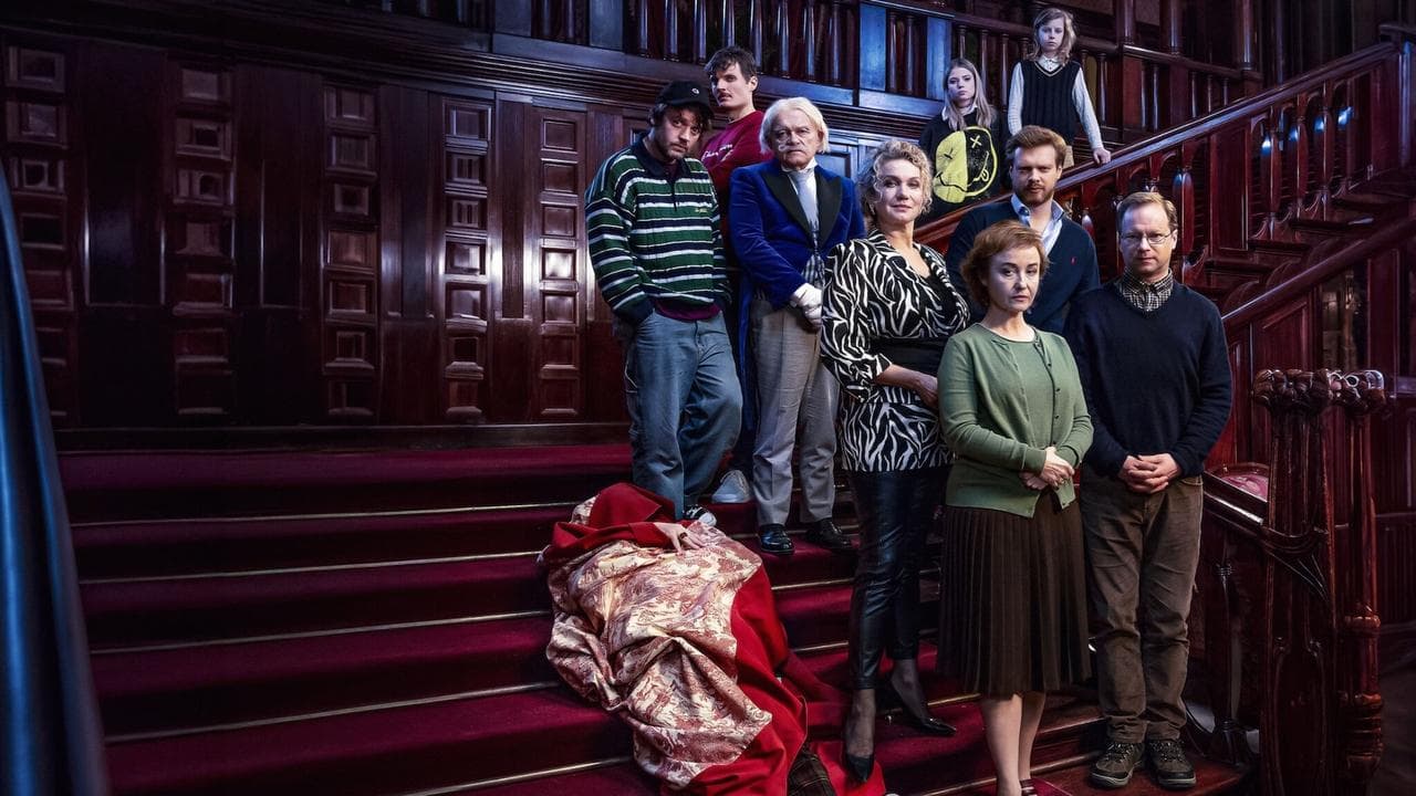 L'Héritage backdrop