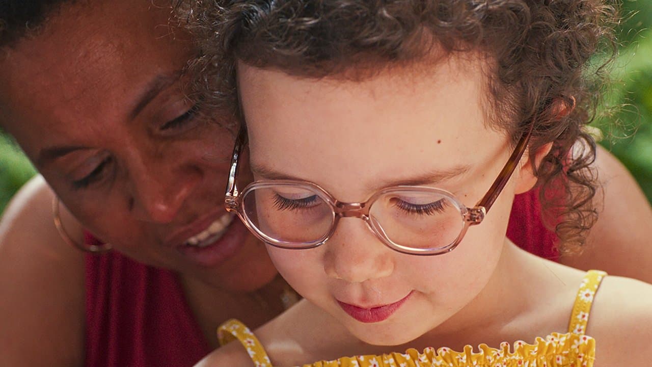 Àma Gloria backdrop