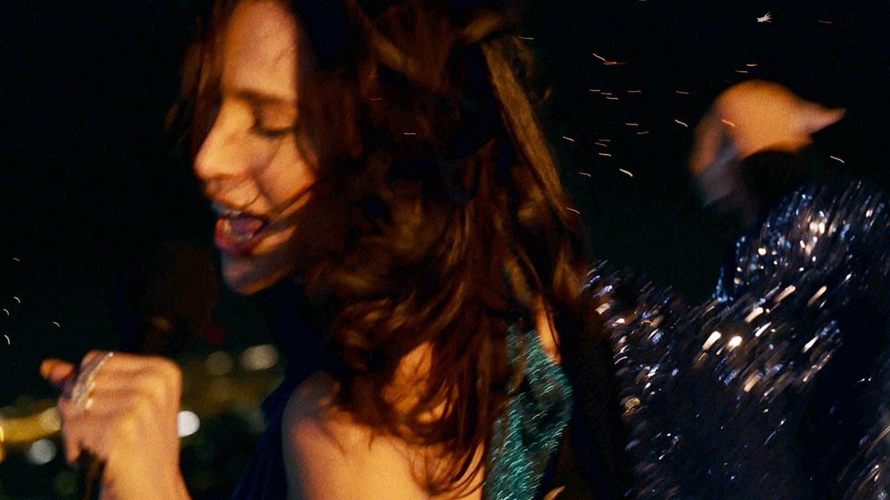 La Belle de Gaza backdrop