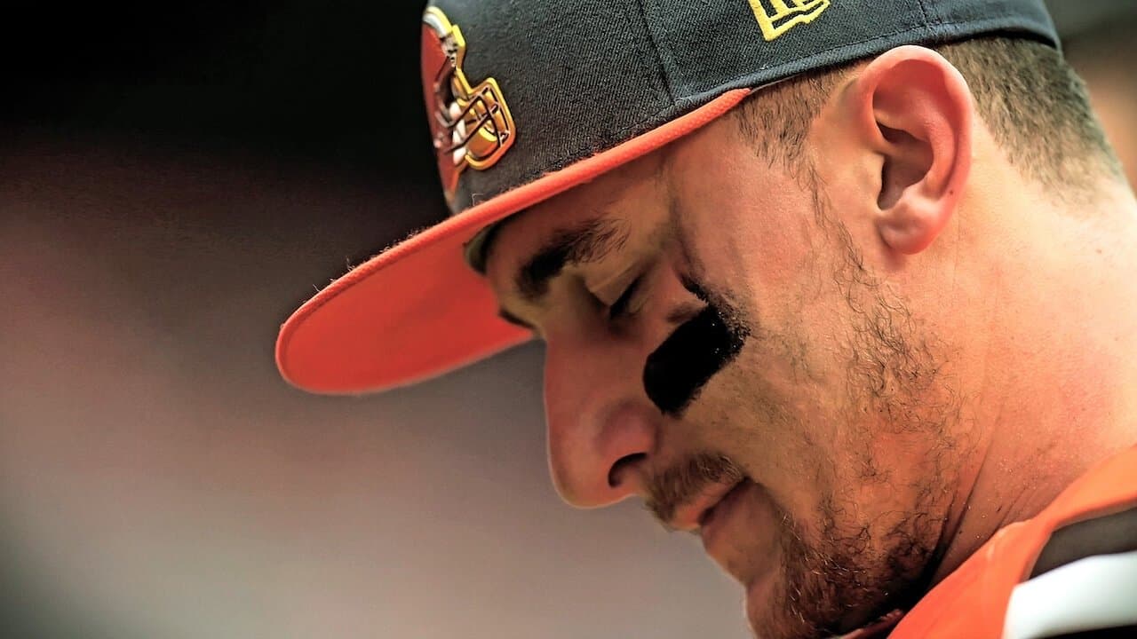 L'Envers du sport : Une étoile filante du foot US backdrop