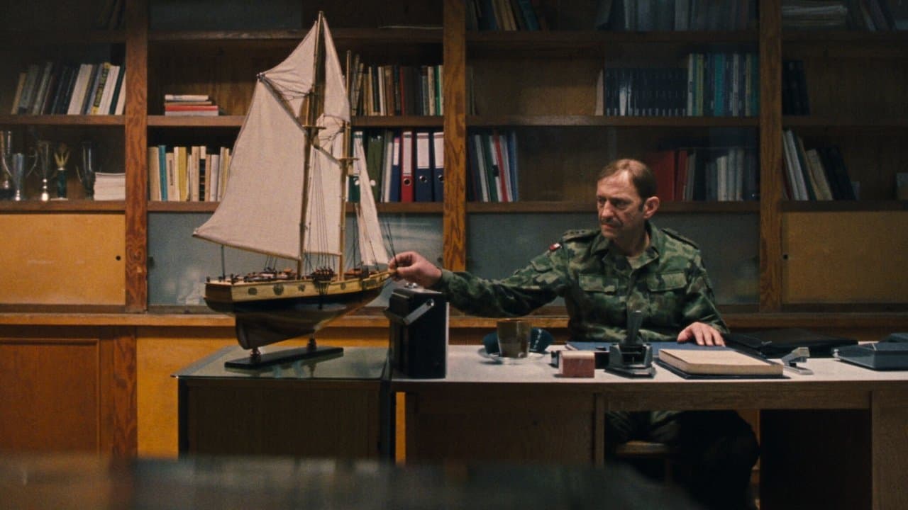 Dernier étage backdrop