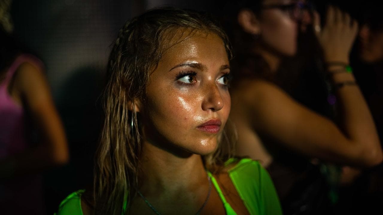 How to Have Sex backdrop