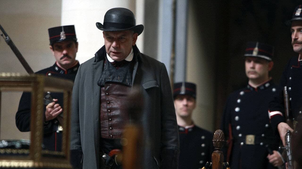 Mystère à Paris backdrop