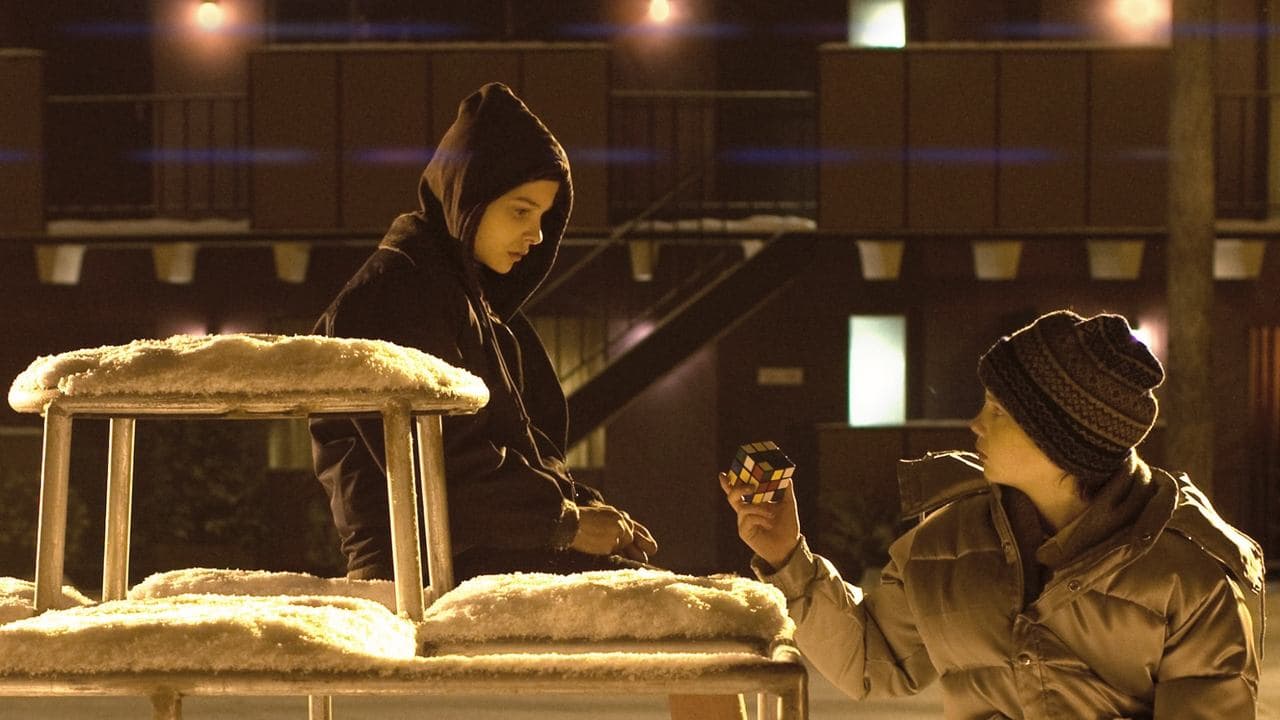 Laisse-moi entrer backdrop