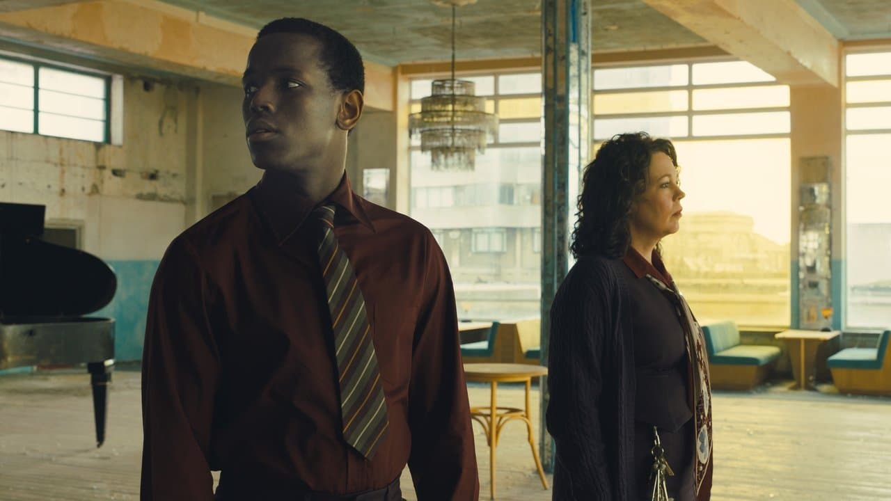 Empire of Light backdrop