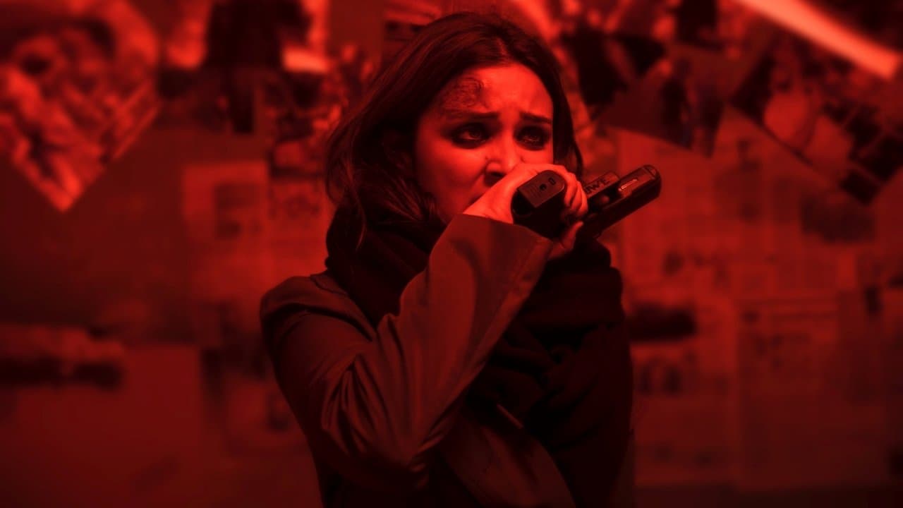 Mira, la fille du train backdrop