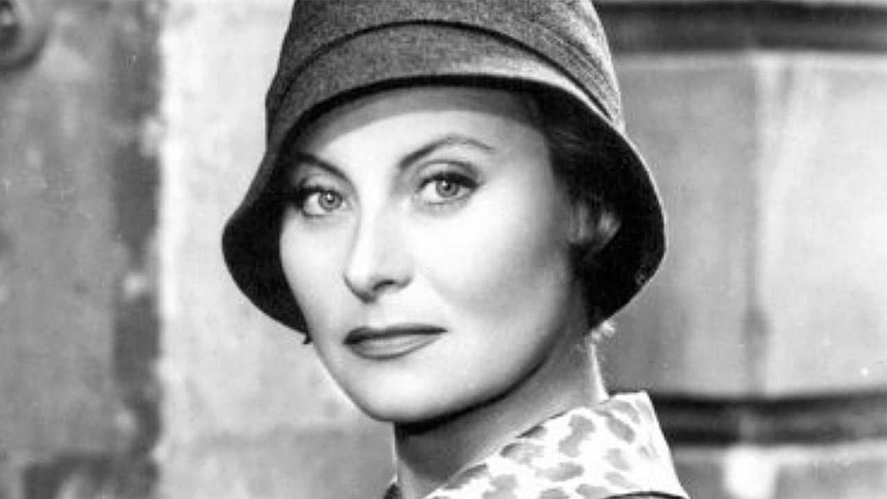 Pourquoi viens-tu si tard… backdrop