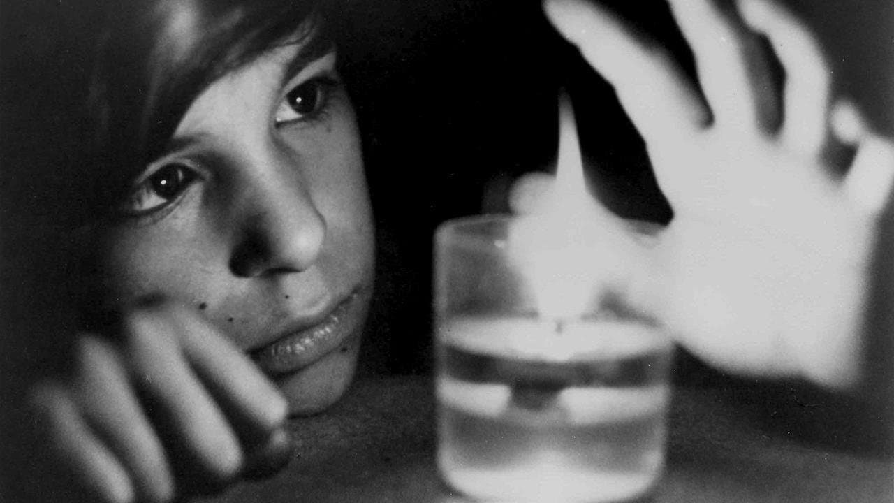 L'Enfant sauvage backdrop