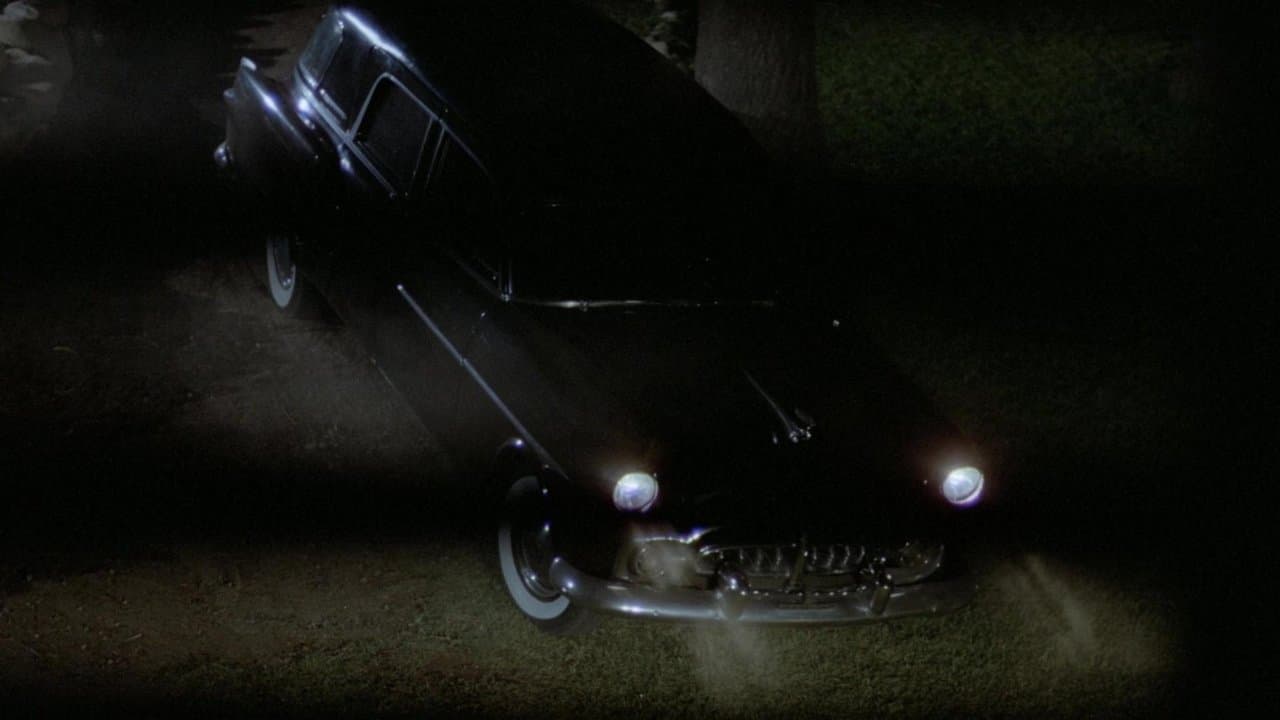 Le Corbillard backdrop