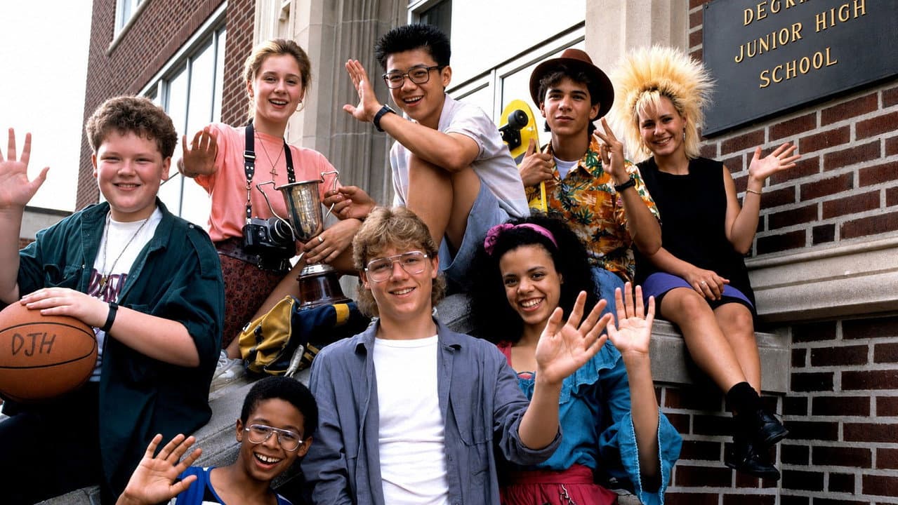 Degrassi : Les années collège backdrop