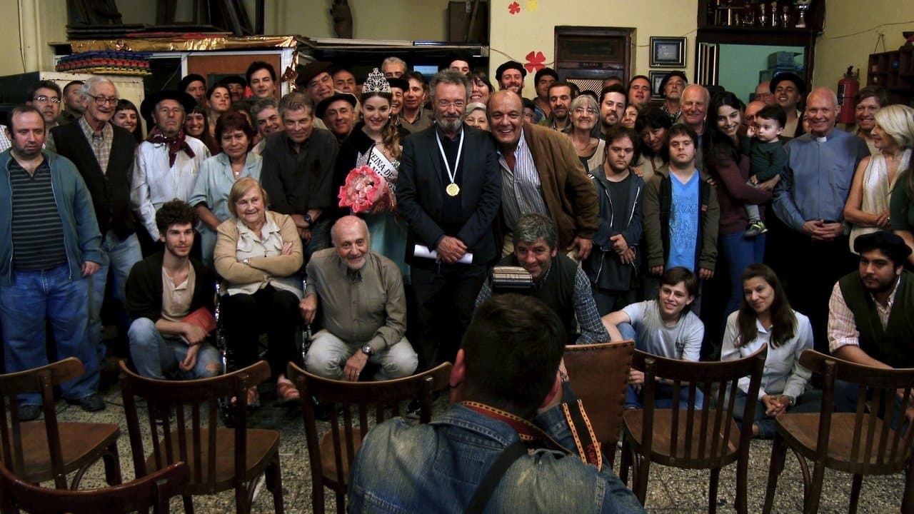 Citoyen d'honneur backdrop