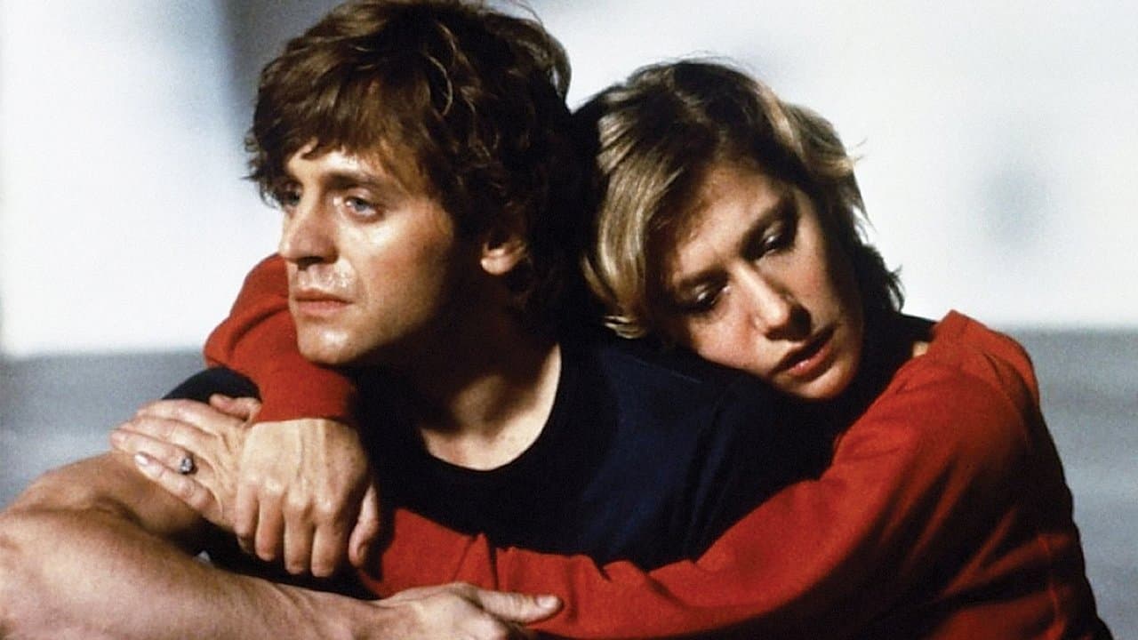 Soleil de nuit backdrop