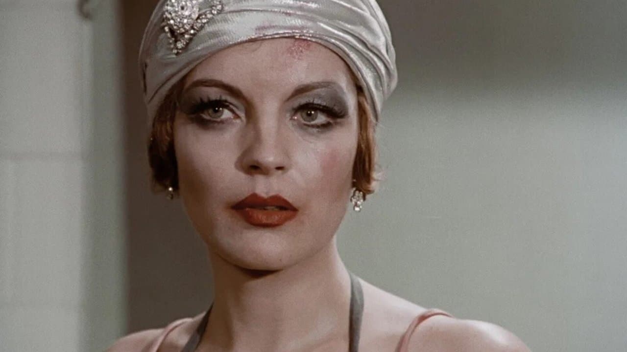 Le Trio Infernal backdrop