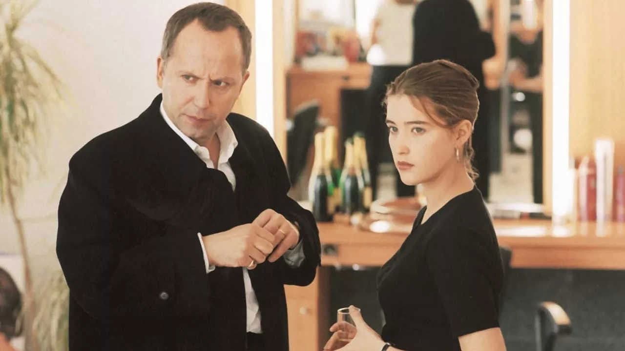 Pas de scandale backdrop