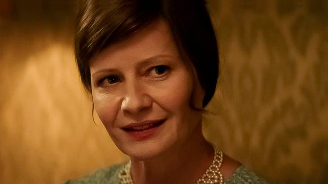 Entre ciel et terre backdrop