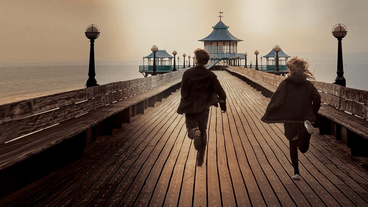 Auprès de moi toujours backdrop