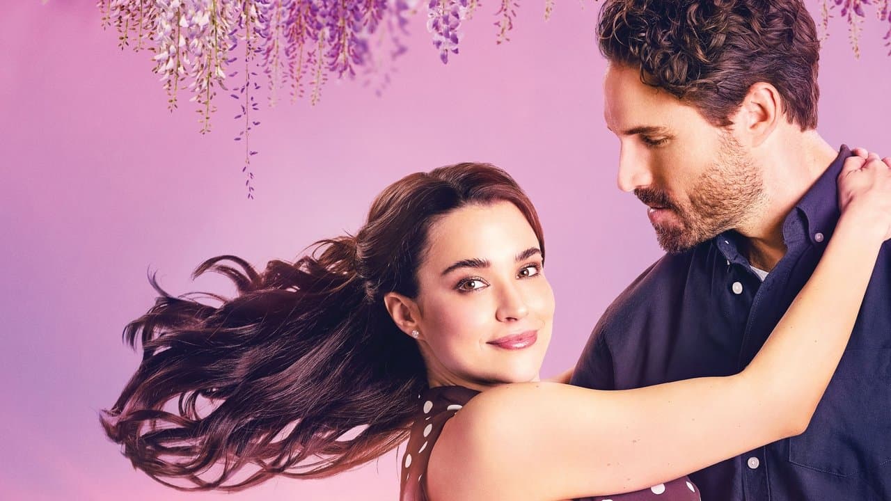 Coup de foudre et petits arrangements backdrop