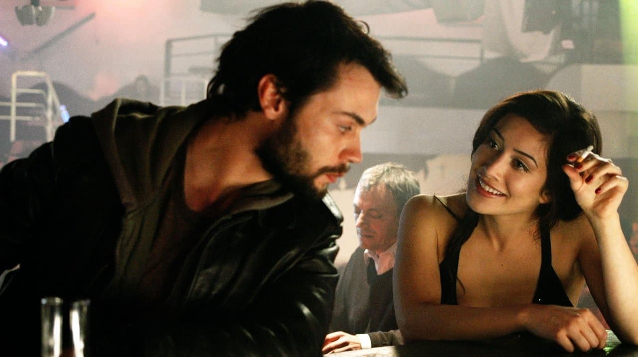 Sur ta joue ennemie backdrop