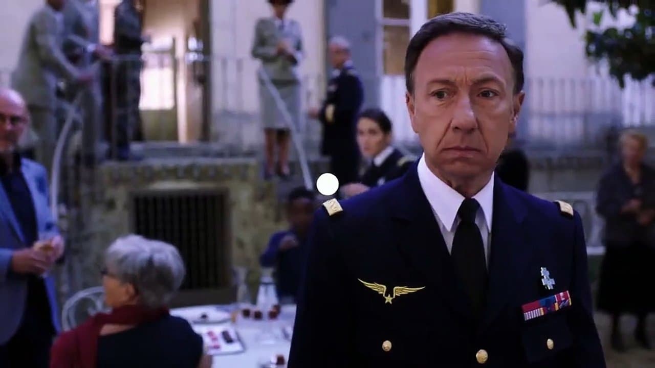 Pour l'honneur d'un fils backdrop