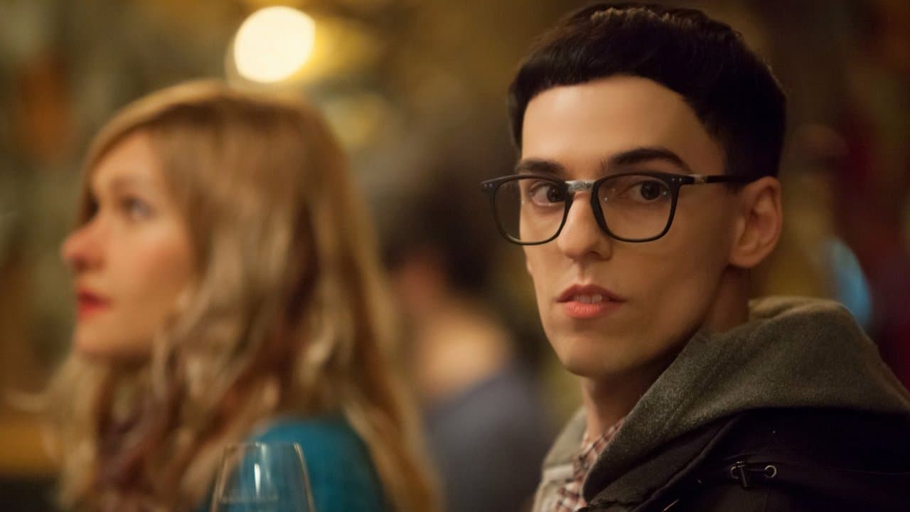 Les bonnes intentions backdrop