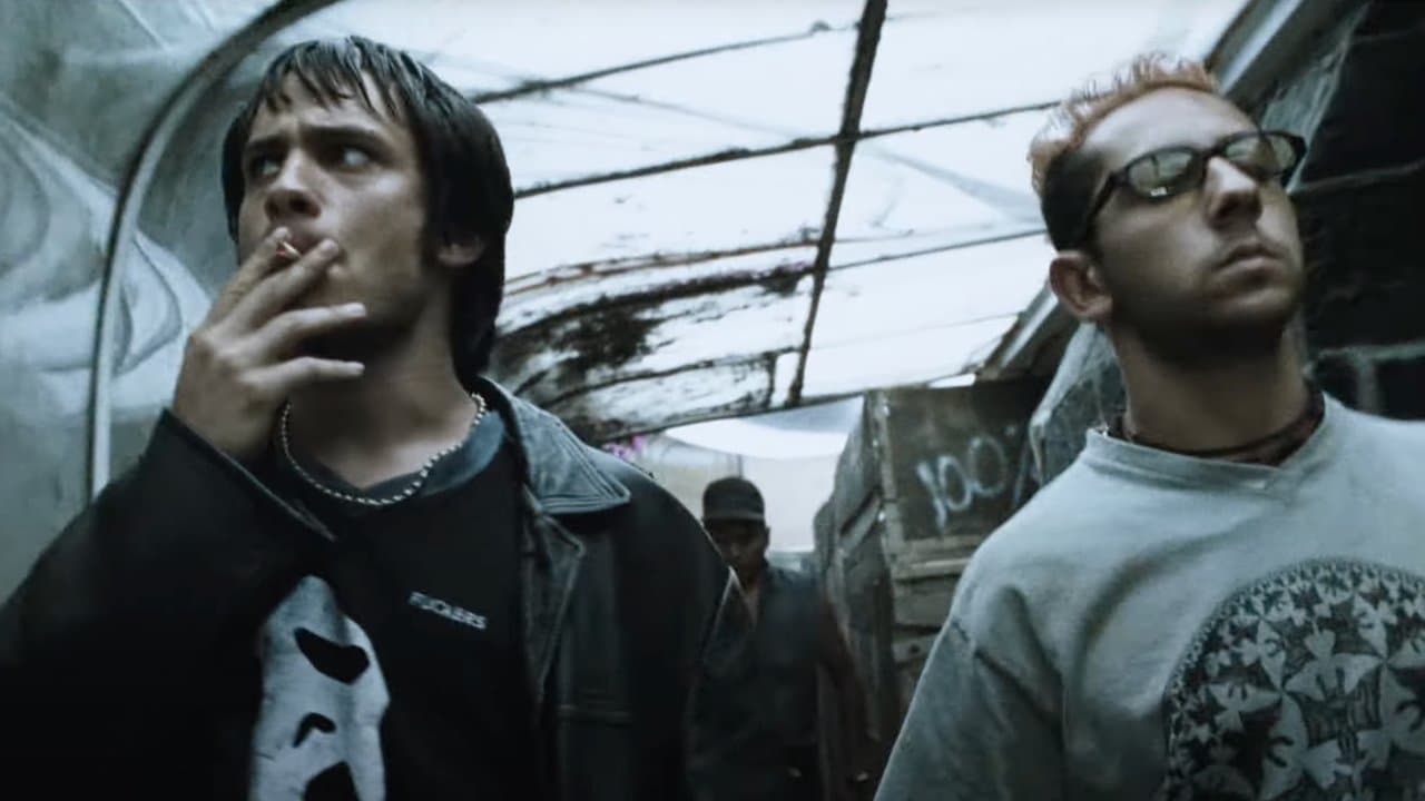 Amours chiennes backdrop