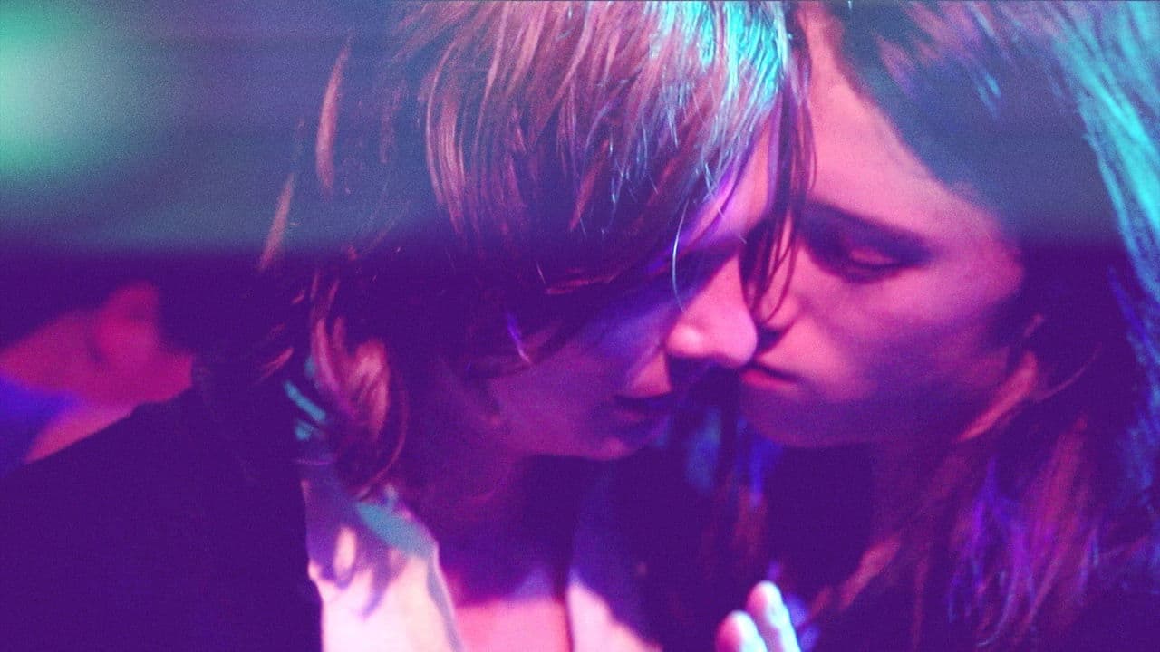 L'Âge atomique backdrop