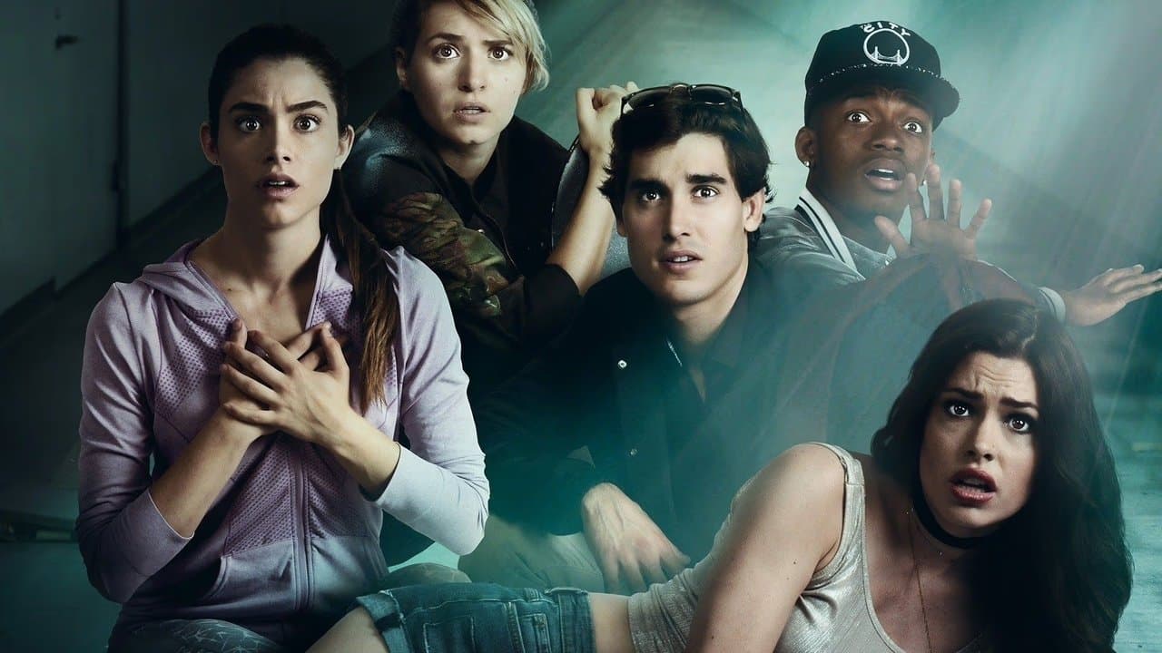 Cinq lycéens en danger backdrop