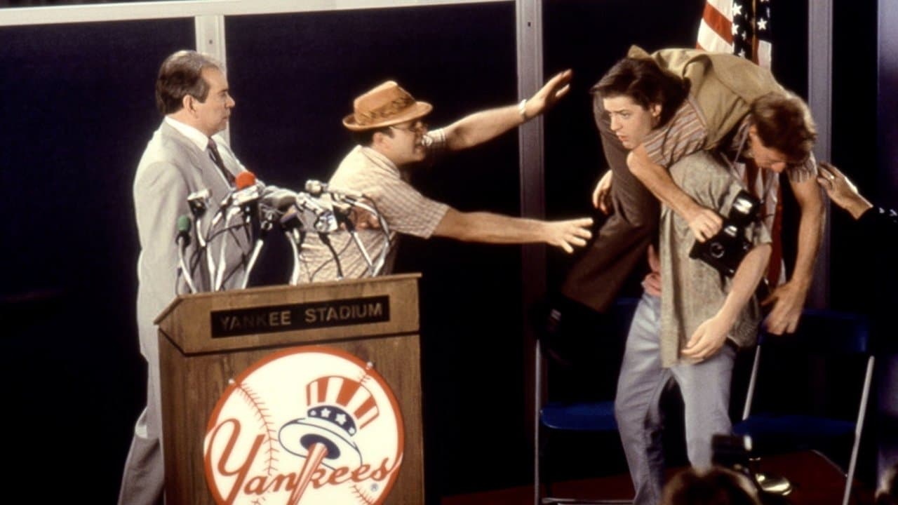 La Révélation backdrop