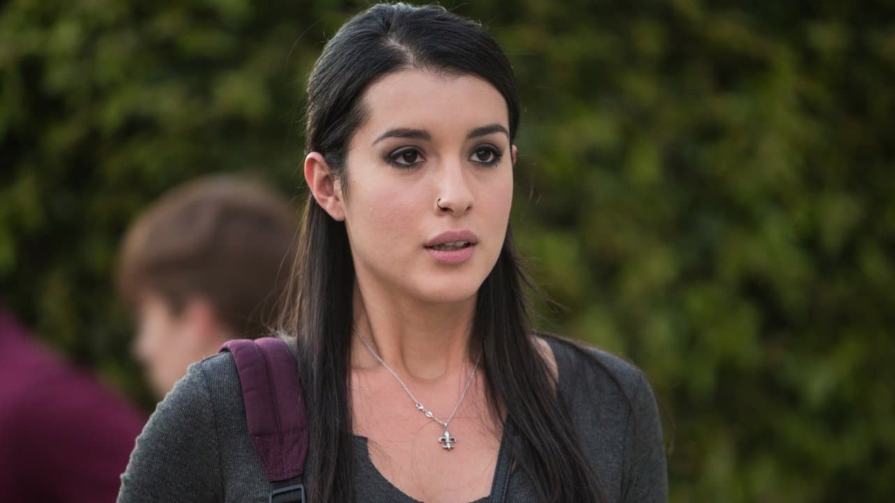 Un homme entre ma fille et moi backdrop