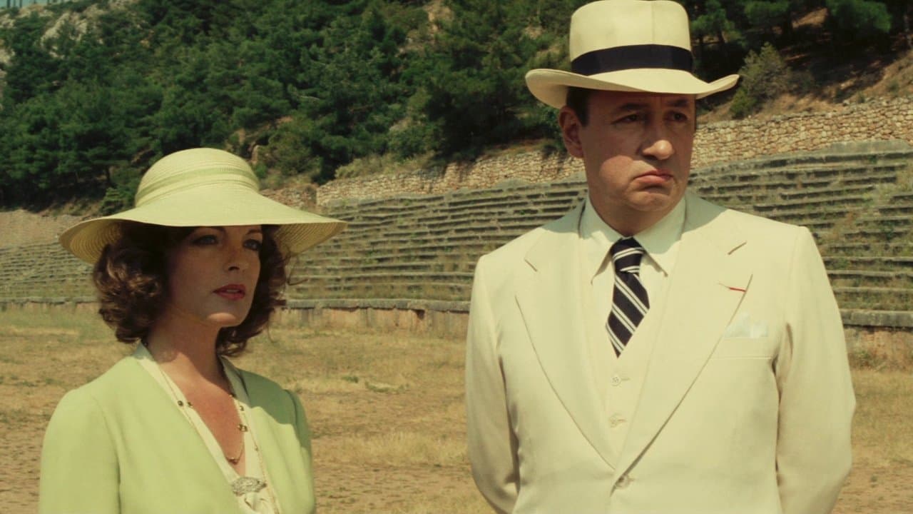 Une femme à sa fenêtre backdrop