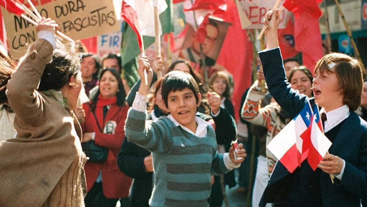 Mon ami Machuca backdrop