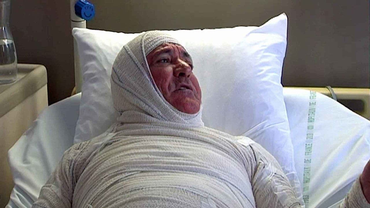 Vive la crise ! backdrop