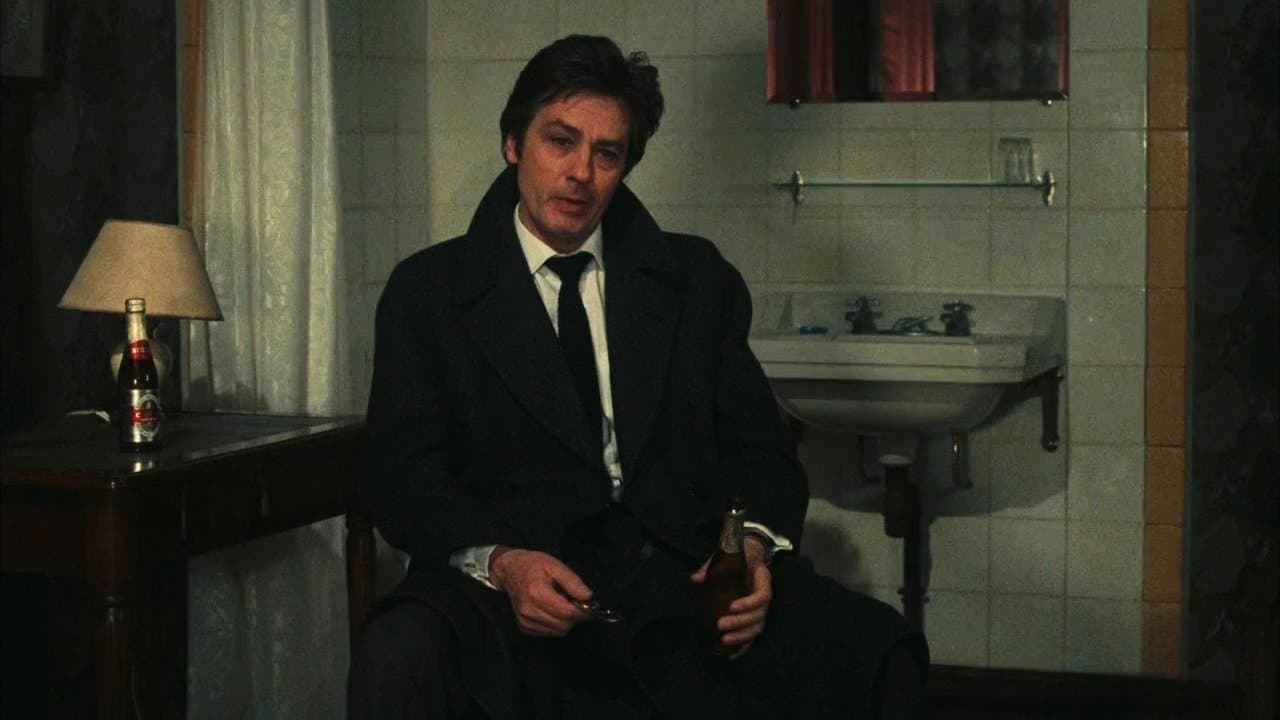 Notre histoire backdrop